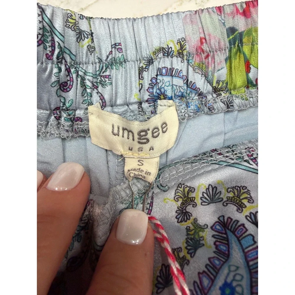 Umgee USA Womens Floral Paisley Satin Shorts Light Blue High Waist Small